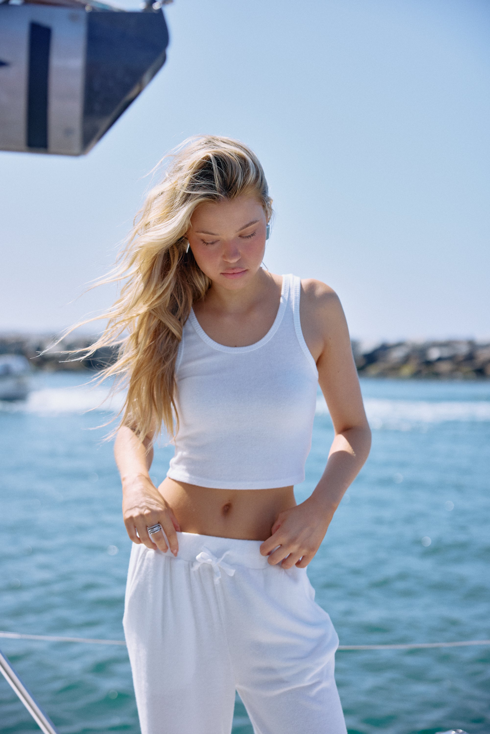 Solid Hacci Basic Tank - Bone