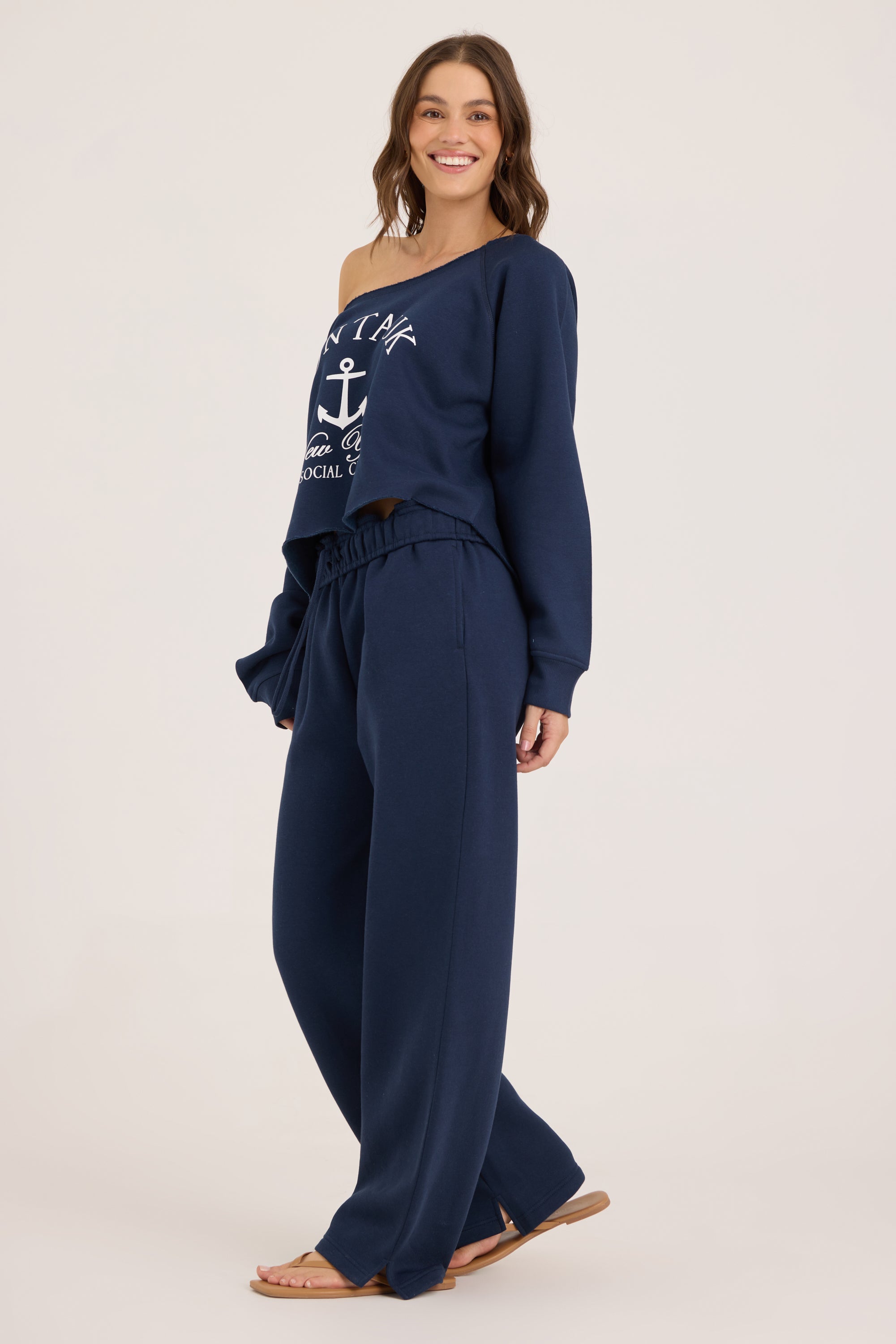 Essential Fleece Sweatpants - Navy