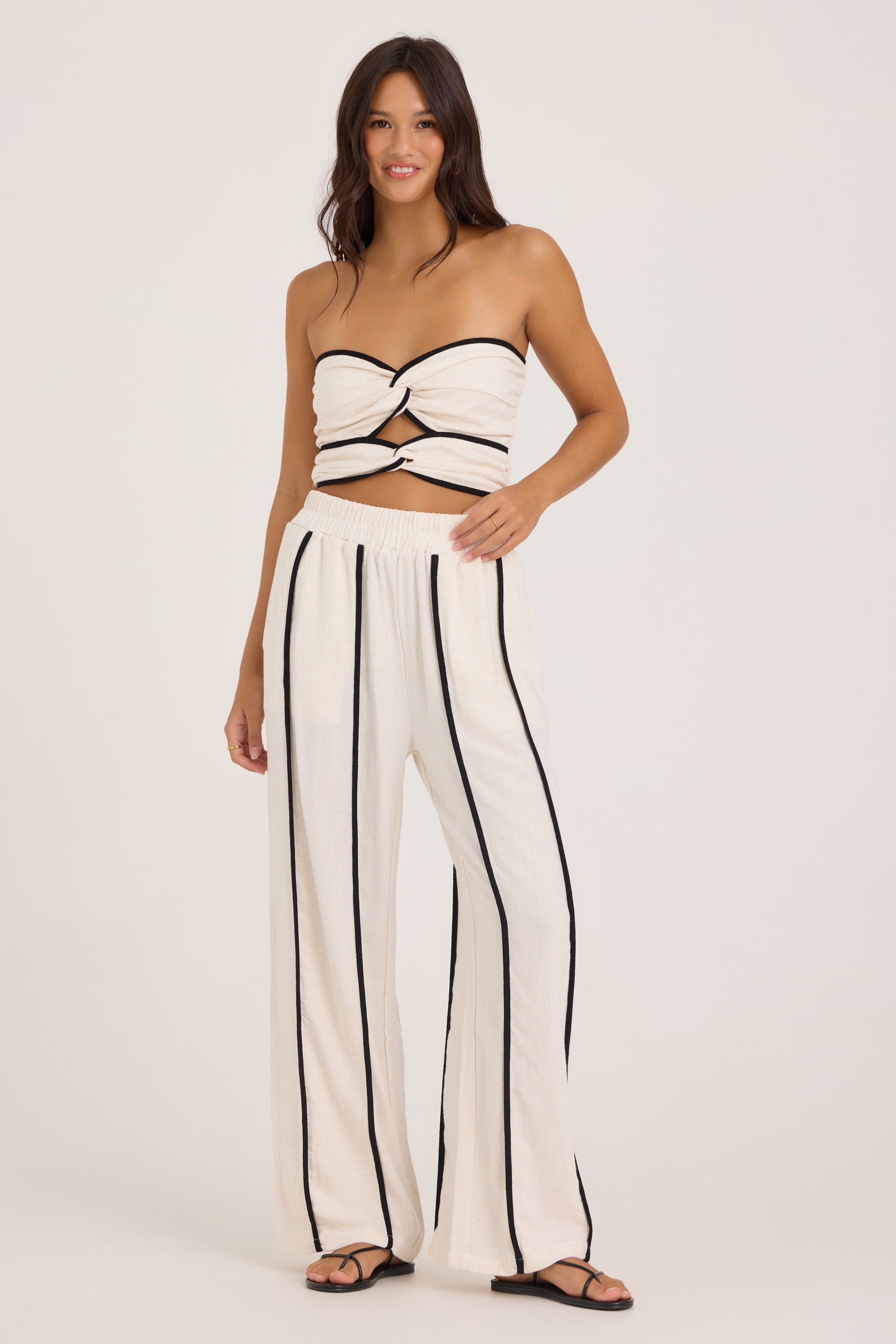 Viscose Linen Twist Front Tube Top - White Black