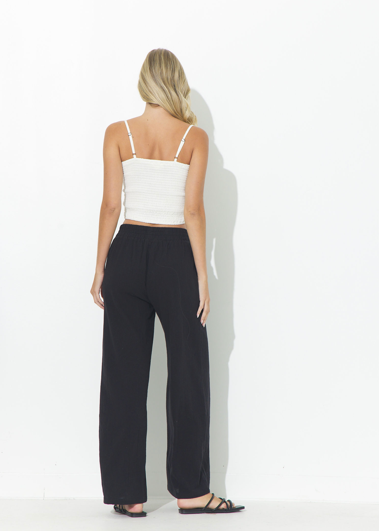 Textured Wide Leg Pant W/ Pockets